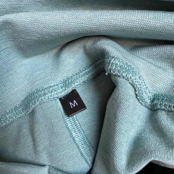 Alphalete Teal / Jade Revival R6 Leggings - Size Medium - Picture 9 of 11